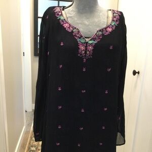 Lovely Feminine Ladies Top